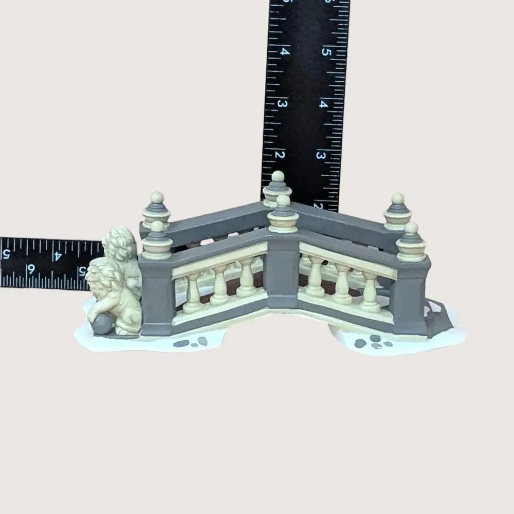 1990s Dept 56 Ceramic Heritage Village Lionhead Bridges Set
